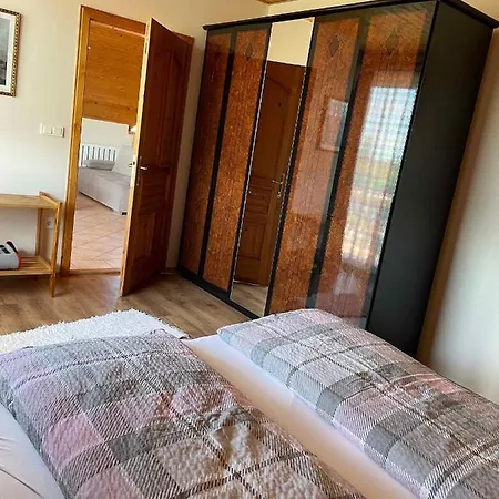 In - Balaton 39946 *