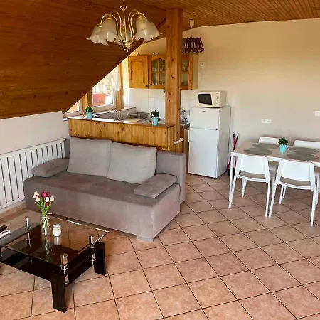 In - Balaton 39946 Apartment *