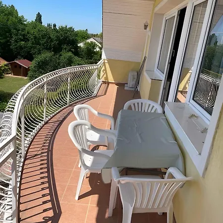 In - Balaton 39946 Apartman Gyenesdiás