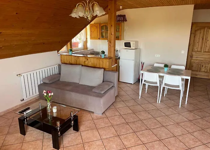 In - Balaton 39946 דירה *